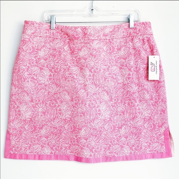 Vineyard Vines Pants - VINEYARD VINES New w/out Tags Pineapple Golf Skort